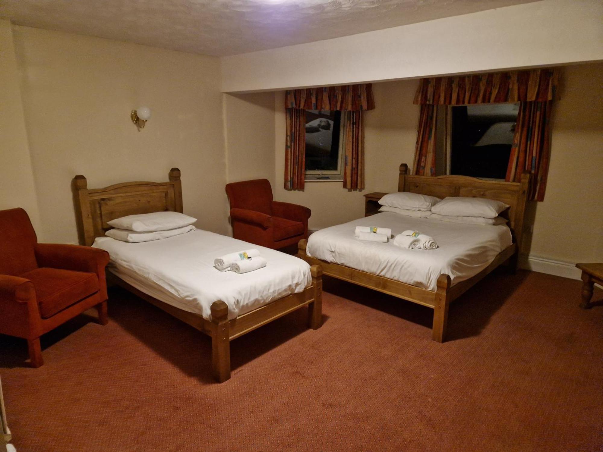 The Menai Hotel And Bar Bangor  Eksteriør bilde