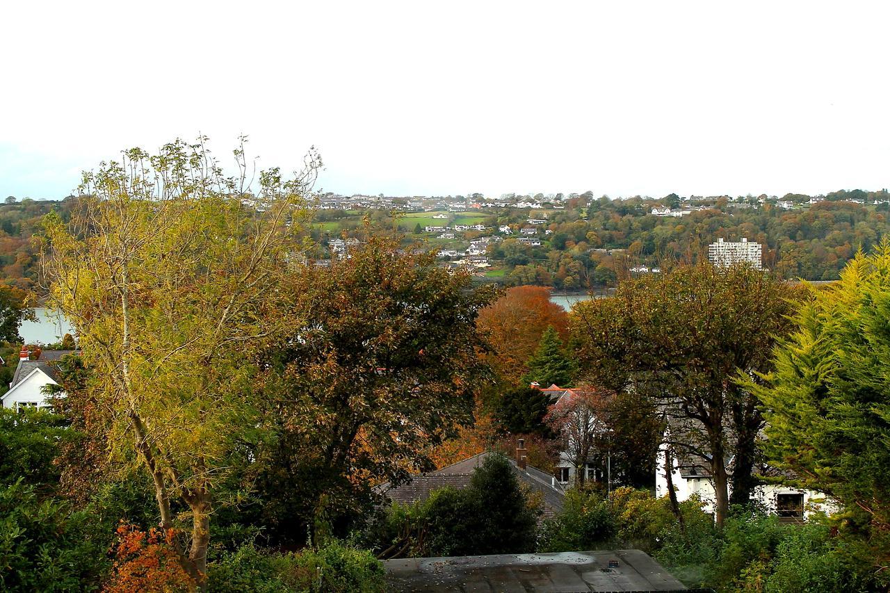The Menai Hotel And Bar Bangor  Eksteriør bilde