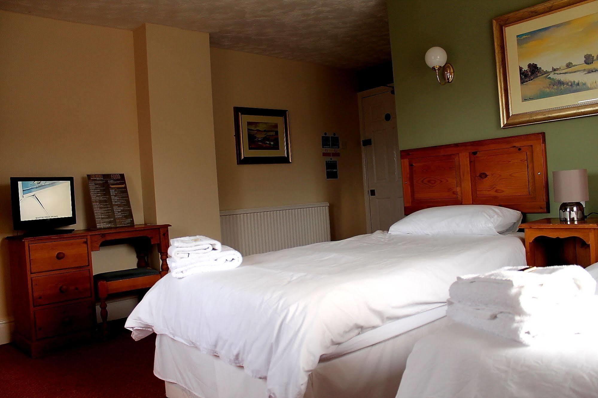 The Menai Hotel And Bar Bangor  Eksteriør bilde